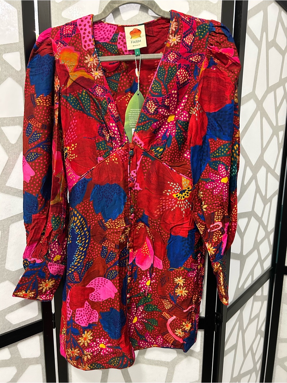 FARM Rio Red Floral Print V-Neck Mini Dress with Blue & Pink Accents - Picture 1 of 3